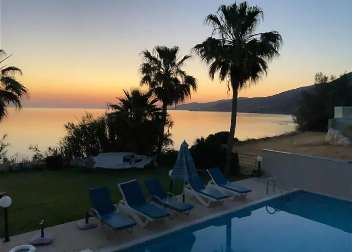 Kallinousa Villa Pomos