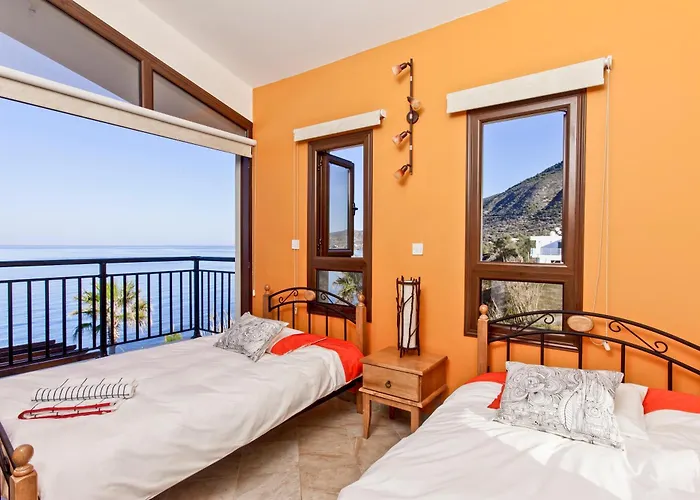 Kallinousa Villa Pomos