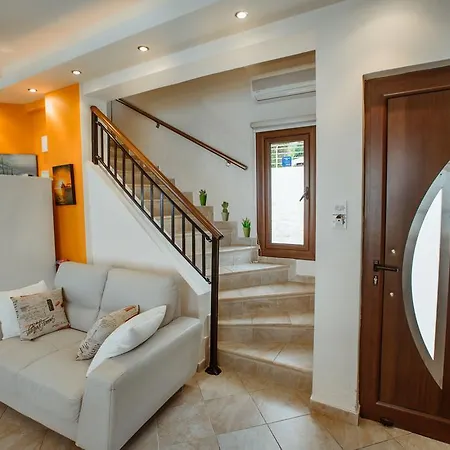 Villa Kallinousa *