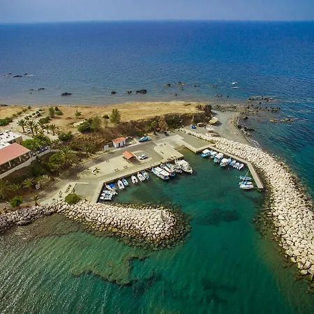 Villa Kallinousa *