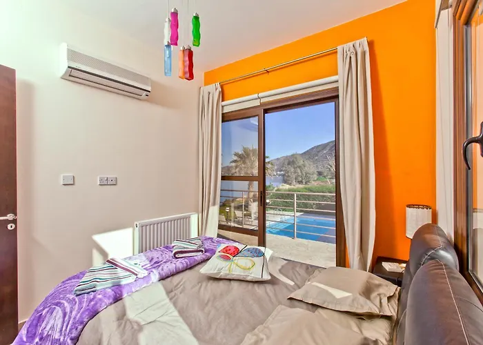 Βίλα Kallinousa *