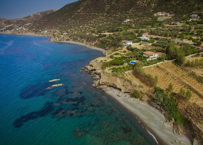 Kallinousa Πωμός