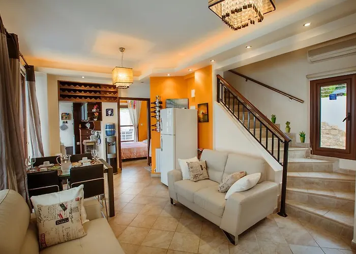 Kallinousa Πωμός