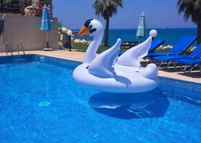 Βίλα Kallinousa *